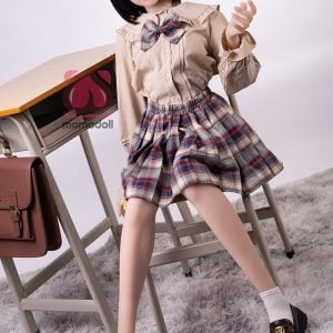 MOMODOLL 138 CM SMALL BREAST YUKINA