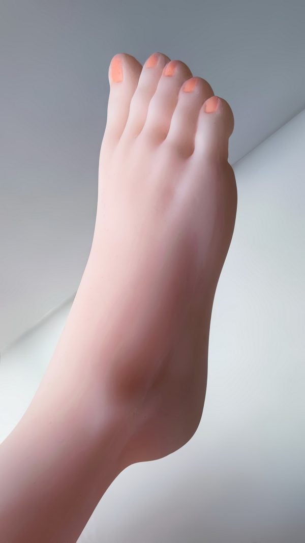 ElsaBabe 130 CM Platinum Silicone Sex Doll Molly - Image 12