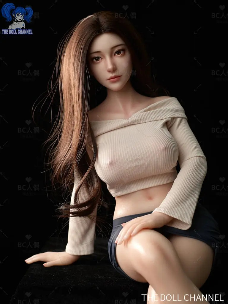 BC Doll Silicone 76 CM B Cup Qing - Image 2